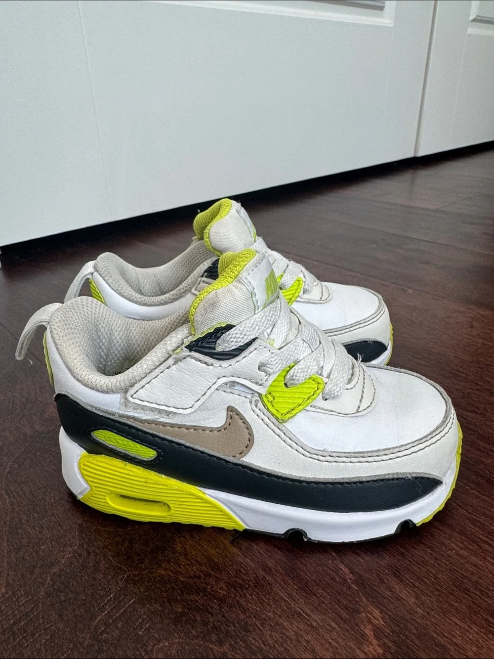 Nike Air Max Baby Sneakers Athletic Shoes Street Fashion, size 7